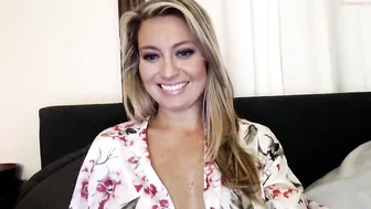 vanessavice19 fucking pussy with cancer