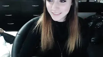 Lana_Rain adorable chick pulls vagina