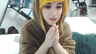 Lana_Rain matchless bitch seduces with big forms