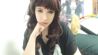 Lana_Rain elegant cam girl engaged in lustful caresses