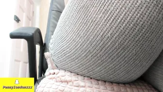 penny_london beauty pulls the clitoris with a vibrator