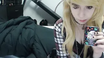 Lana_Rain cute girls fuck with a bottle