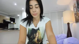 daniela_hernandez slut fucks pussy and cums