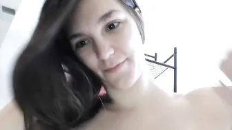 hollymichaels has both slits