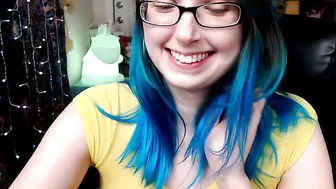 xfuukax The female is crustaceans and fucked in pussy