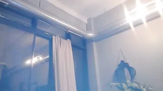 adrian_maow Cute chicks masturbate