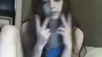 thebestgirlfreaky Shy babenka fingering pussy in the shower