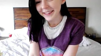 mira_xo Recording private with hot brunette