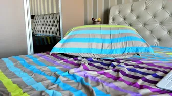 larissa4 Sultry Nipple Jumps On Dildo