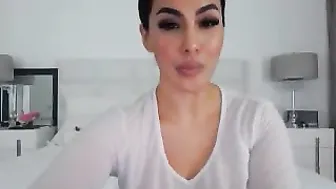 makayladivine Naughty small handjob vibrator pussy