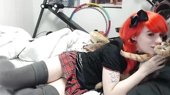 Lana_Rain Solo caresses