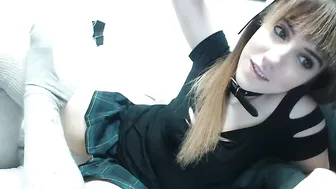 Lana_Rain undressing in private e