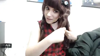 Lana_Rain sultry confused talks in fries