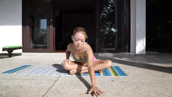 2soennchen cute girls fuck with a bottle