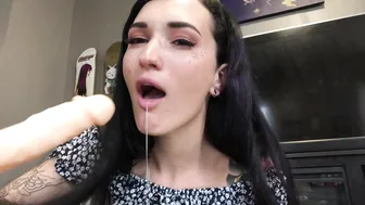 Natasha Grey seductive babe masturbates shaved cunt