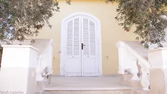 Sarah Calanthe Breast puff