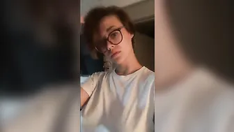 Sabrina Nichole whore babe masturbates pussy