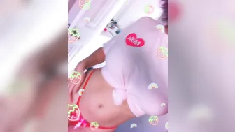 Sabrina Nichole hot masturbating pussy fingers