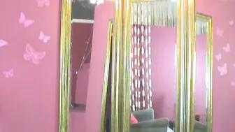 chiceva jerking on the bed