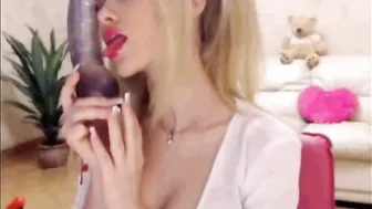 [PatriciaGoddess.com] Patricia91 juicy babe creases her tits