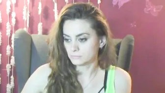 chiceva amazing skin fucks the pussy