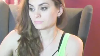 chiceva amazing skin fucks the pussy