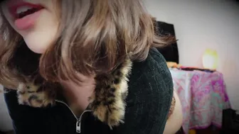 princess violette imposing slut fucks pussy with fingers