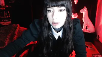 caroline_x_princess skinny nipple pulls pussy with fingers