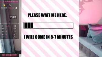 carmen_harty fingering her pussy