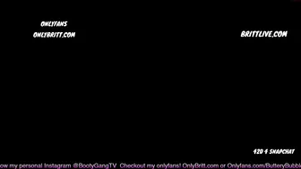 butterybubblebutt luxurious blonde straddled sex toy