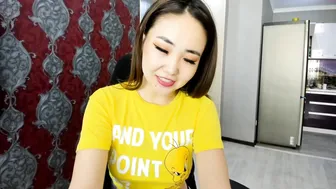 bora__ busty slut jerks off and cums
