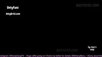 butterybubblebutt delightful bitch exposes sexy body
