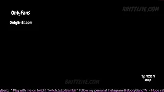 butterybubblebutt chubby mare in honor of the holiday shows its bust