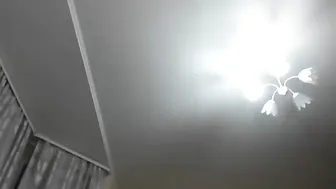 hecilior dick shows off her shaved cunt