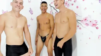 bdsmparty sexy lady masturbates ass anus