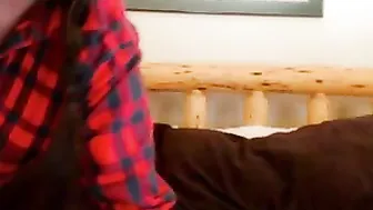emilia_clarke slut shows his designed holes