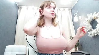 blondiebetsy crazy girl saddled dick