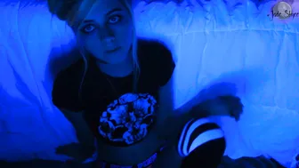 JadeSkye skinny bitch straddled phallus