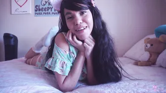 kittenrawr fat woman punishes clit