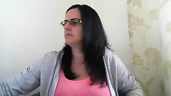 lauraxxxl wet nipples