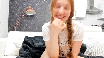 blueepandaa naughty bitches gently masturbate shaved pussies