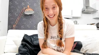 blueepandaa naughty bitches gently masturbate shaved pussies