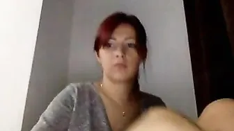 giuliaaaa amazing bitch fucks juicy holes