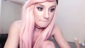 LenaSpanks Hot brunette