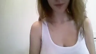 evaevelin luxurious bitch in no hurry to undress