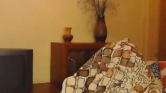 keidence busty babe masturbates shaved cunt