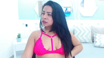 gina_blowjob slutty lady fucks her ass hard