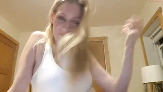 blondforu appetizing mare jerking her pussy with a phallus