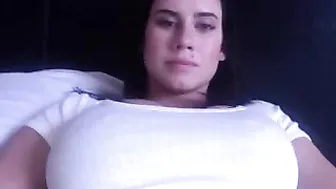 Chloe Lamb Spicy nipple