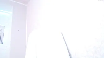 blondiebetsy sexy mare passionately masturbates pussy